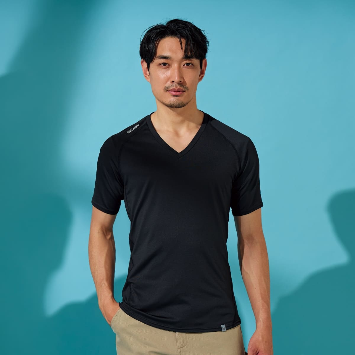 クールコアVネック半袖インナー | ユニフォーム | 1枚 | 0045 | ホワイト