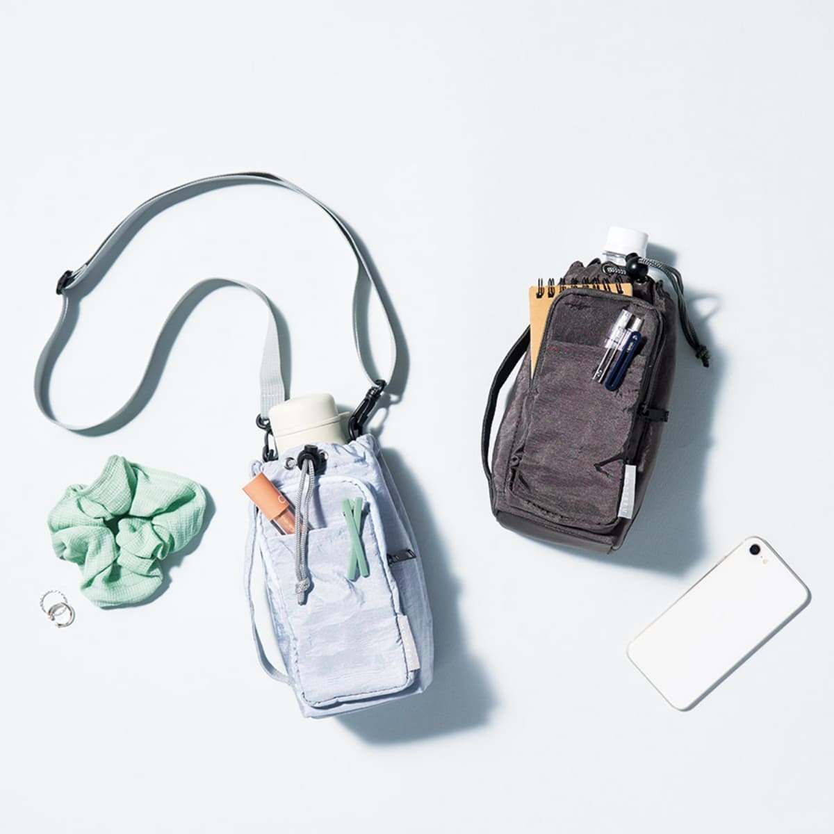 MOTTERU クーラーボトルホルダーサコッシュ | ノベルティ(小物) | 1枚 | TR-1442 | チャコールブラック