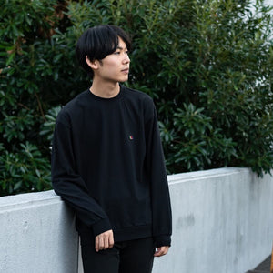 フルーツオブザルームのTシャツ着用シーン