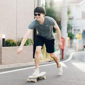 『タイトシルエットT』で筋肉もファッションに活かす