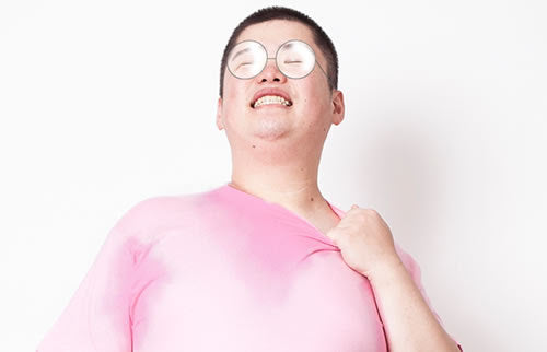 脇汗・汗ジミが目立たないTシャツの選び方