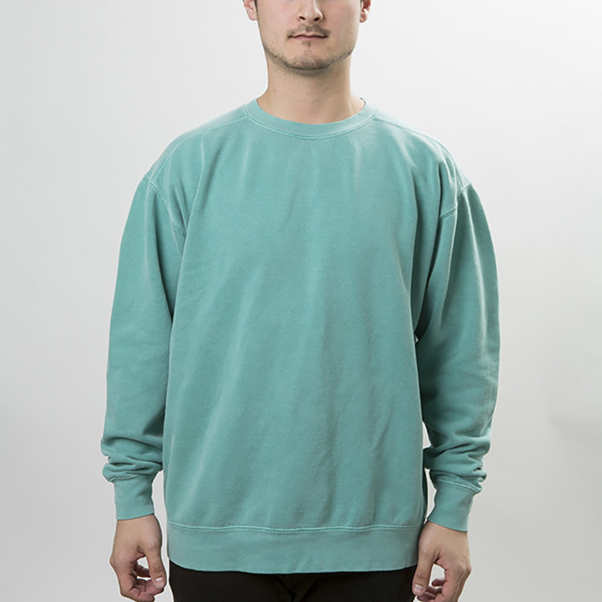 9.5 oz ガーメントダイ クルーネック スウェットシャツ | メンズ | 1枚 | 1566 | クリムゾン