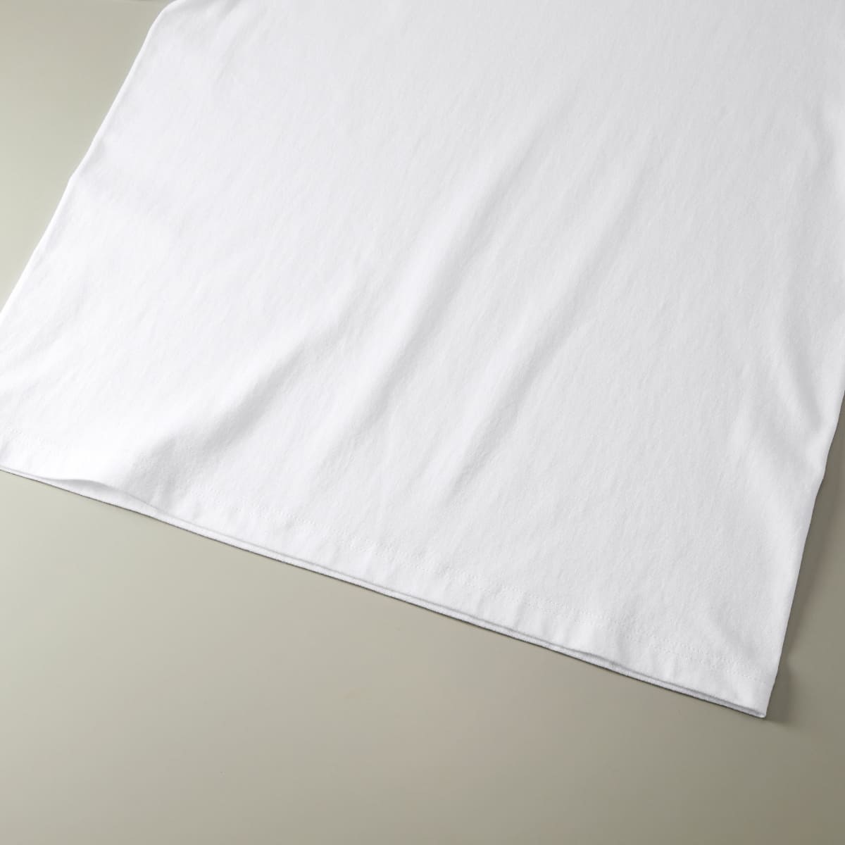 7.1オンス オープンエンド ラギッド ロングスリーブ Tシャツ（2.1インチリブ） | メンズ | 1枚 | 4288-01 | ホワイト