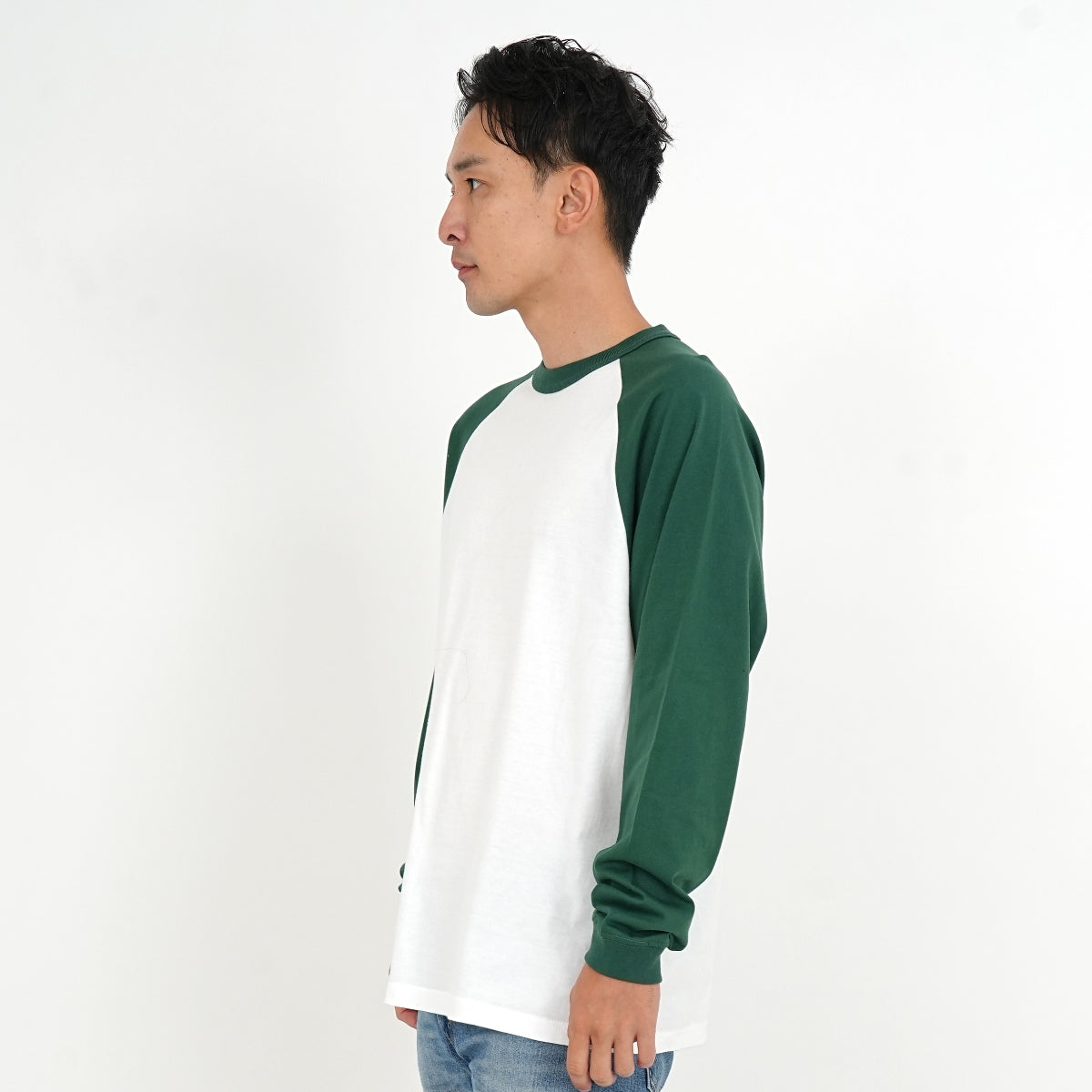 5.6オンス ラグラン ロングスリーブ Tシャツ（1.6インチリブ） | メンズ | 1枚 | 5048-01 | ホワイト/アイビーグリーン