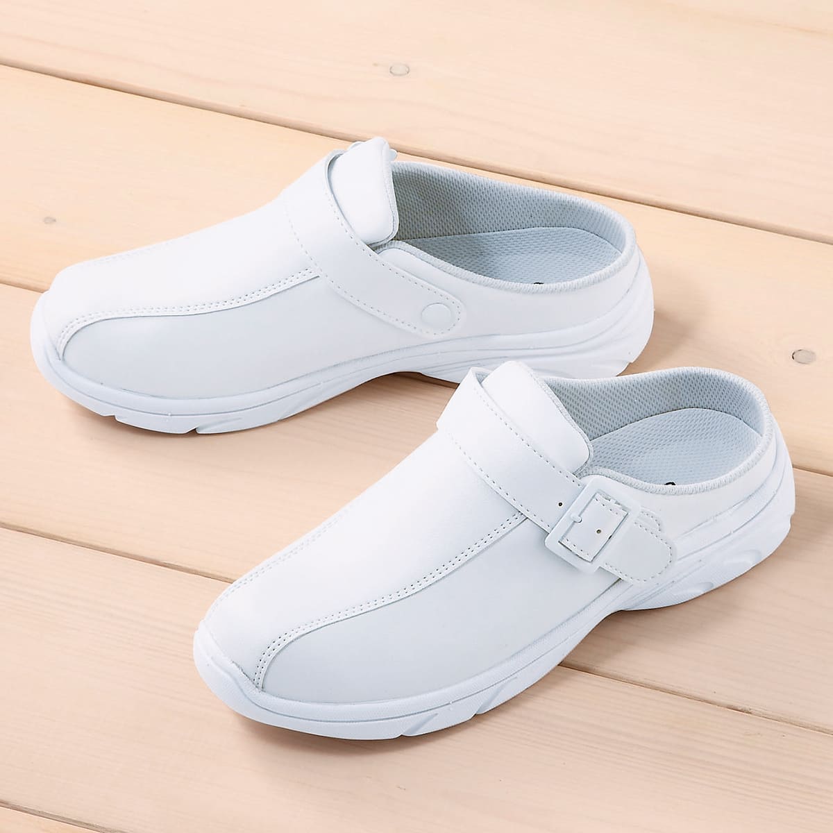 サボ・スリッポン | 医療介護ユニフォーム | 1枚 | 940 | ホワイト