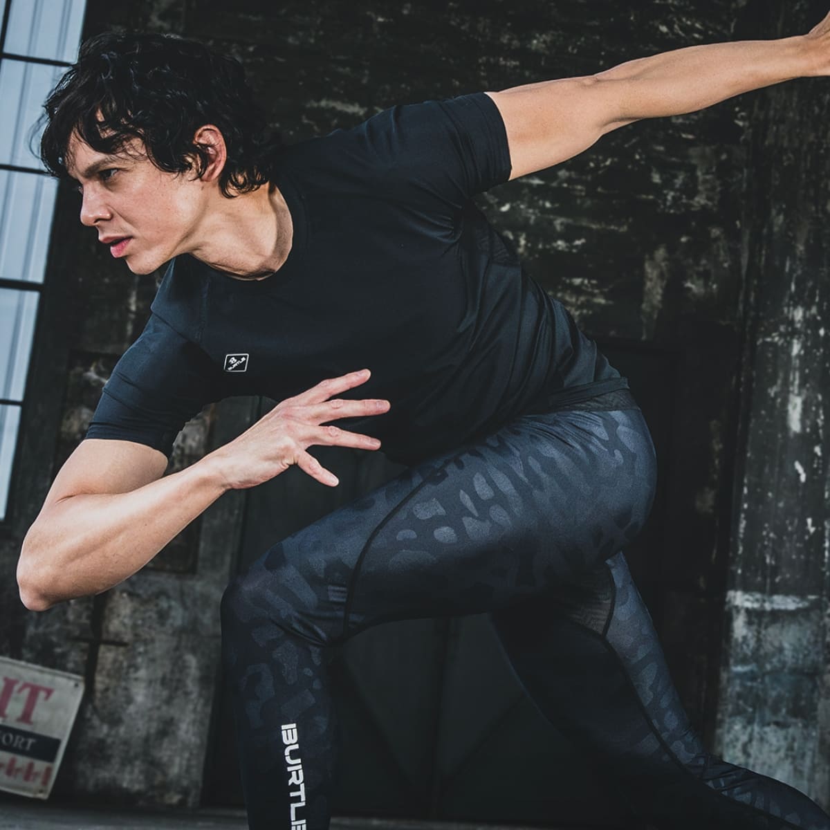 半袖アイスフィテッド（ユニセックス）［4097シリーズ］ | ユニフォーム | 1枚 | 4105 | スノー