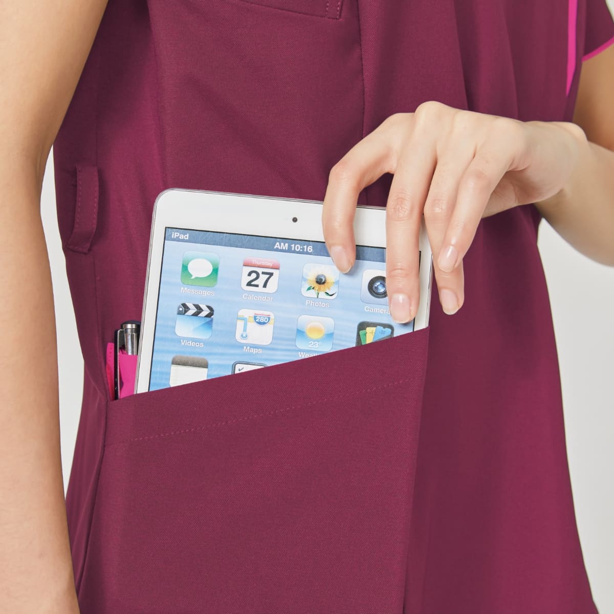 レディスジップスクラブ | 医療介護ユニフォーム | 1枚 | 7023SCP | アイスブルー