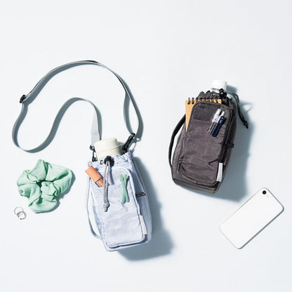 MOTTERU クーラーボトルホルダーサコッシュ | ノベルティ(小物) | 1枚 | TR-1442 | ライトブルー