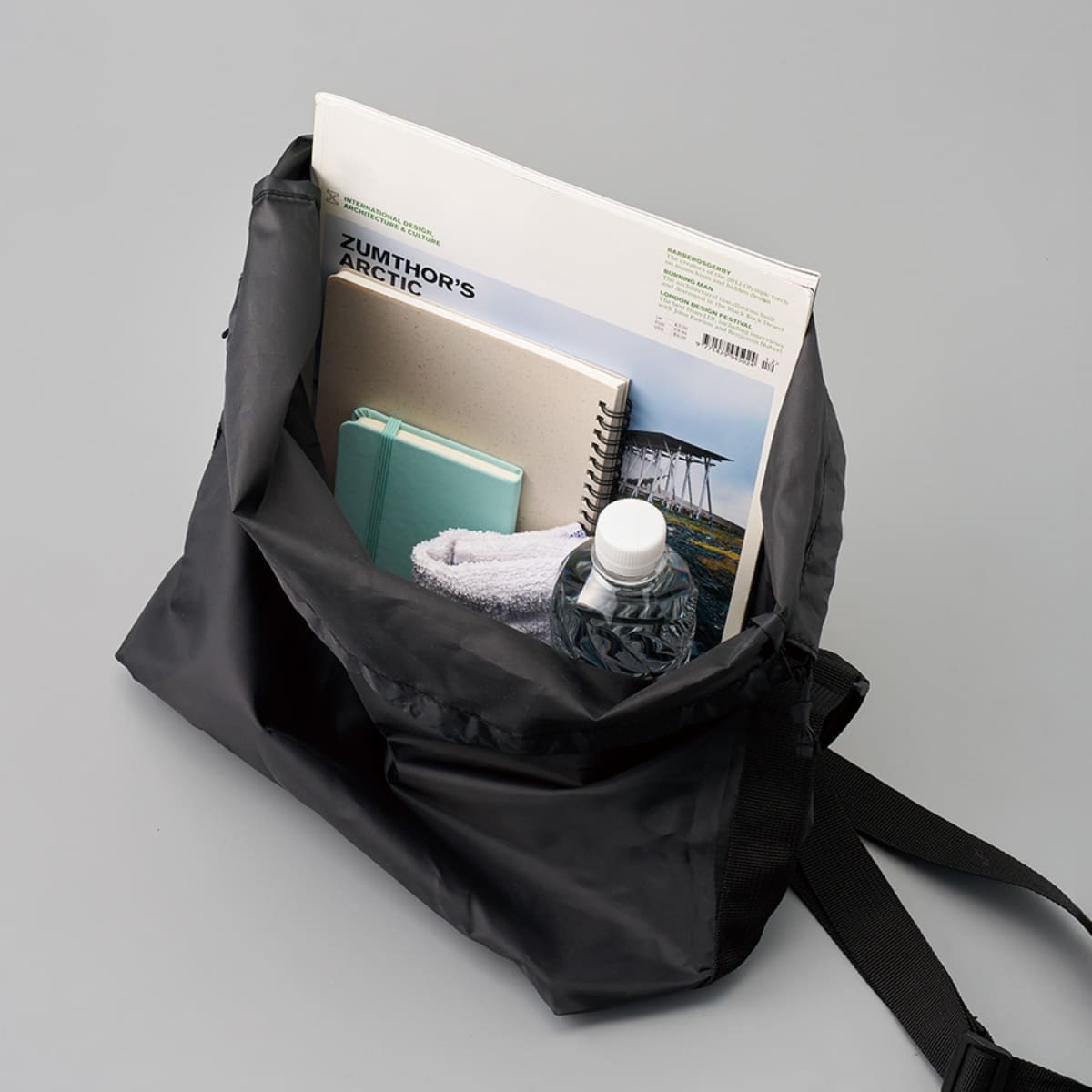 巾着ポリショルダーバッグ | ノベルティ(小物) | 1枚 | TR-1365 | ネイビーブルー