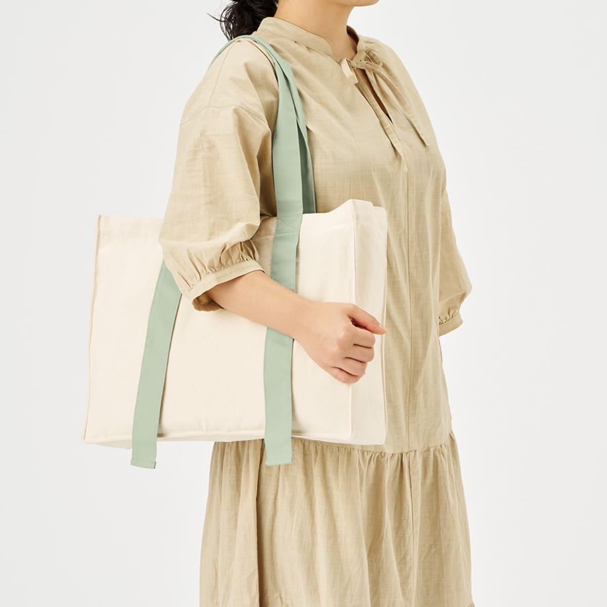 キャンバスカラーハンドルスクエアキャリーオントート | ノベルティ(小物) | 1枚 | TR-1384 | パープル