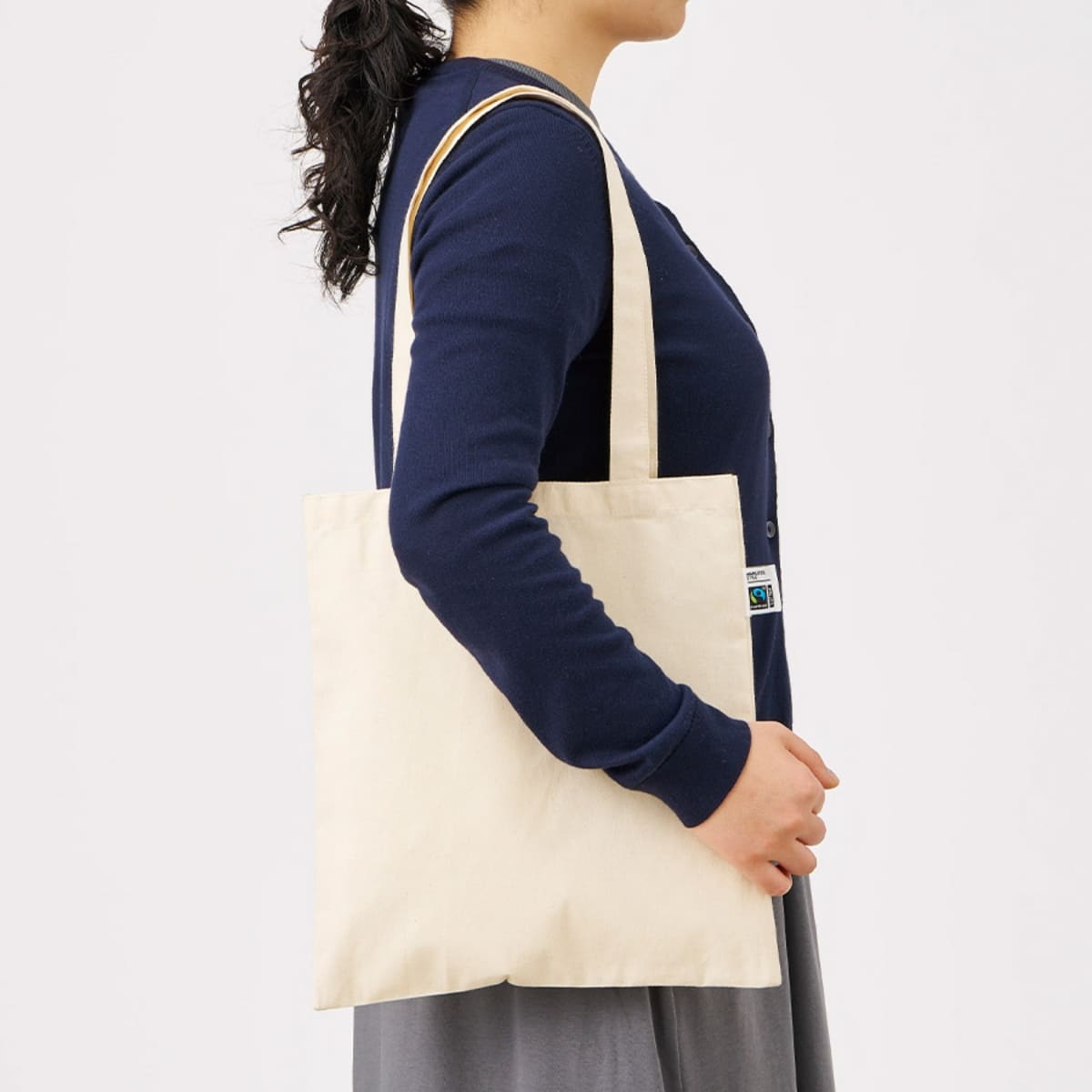 フェアトレードコットンカジュアルフラットバッグ（M） | ノベルティ(小物) | 1枚 | TR-1400 | スモークピンク