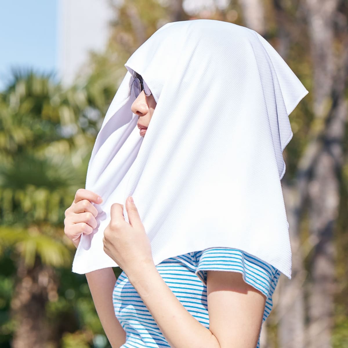 涼感フェイスタオル 抗菌タイプ（ボトルケース付） | ノベルティ(小物) | 1枚 | TC-0004 | ホワイト