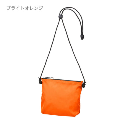 ライトナイロン リップストップ サコッシュ | ノベルティ(小物) | 1枚 | 1420-01 | サンドカーキ