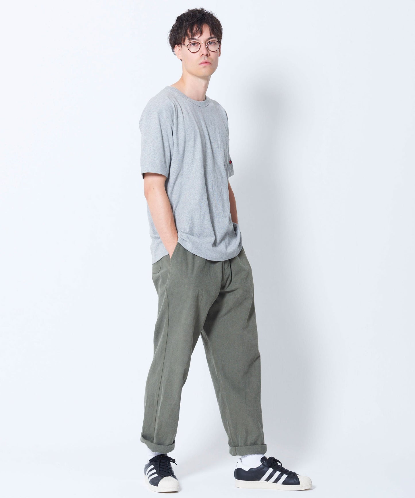 ヘビーウェイト クルーネックポケット付きTシャツ(袖ワッペン) | メンズ | 1枚 | 1001 | 杢グレー