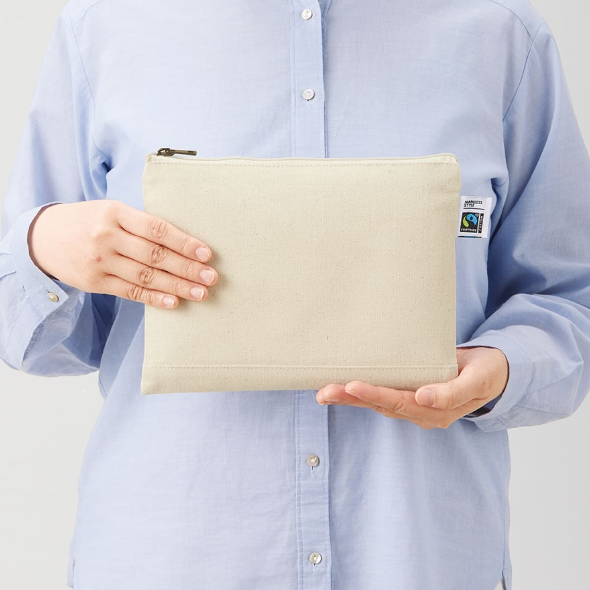 フェアトレードコットン キャンバスフラットポーチ（M） | ノベルティ(小物) | 1枚 | TF-0009 | ネイビー