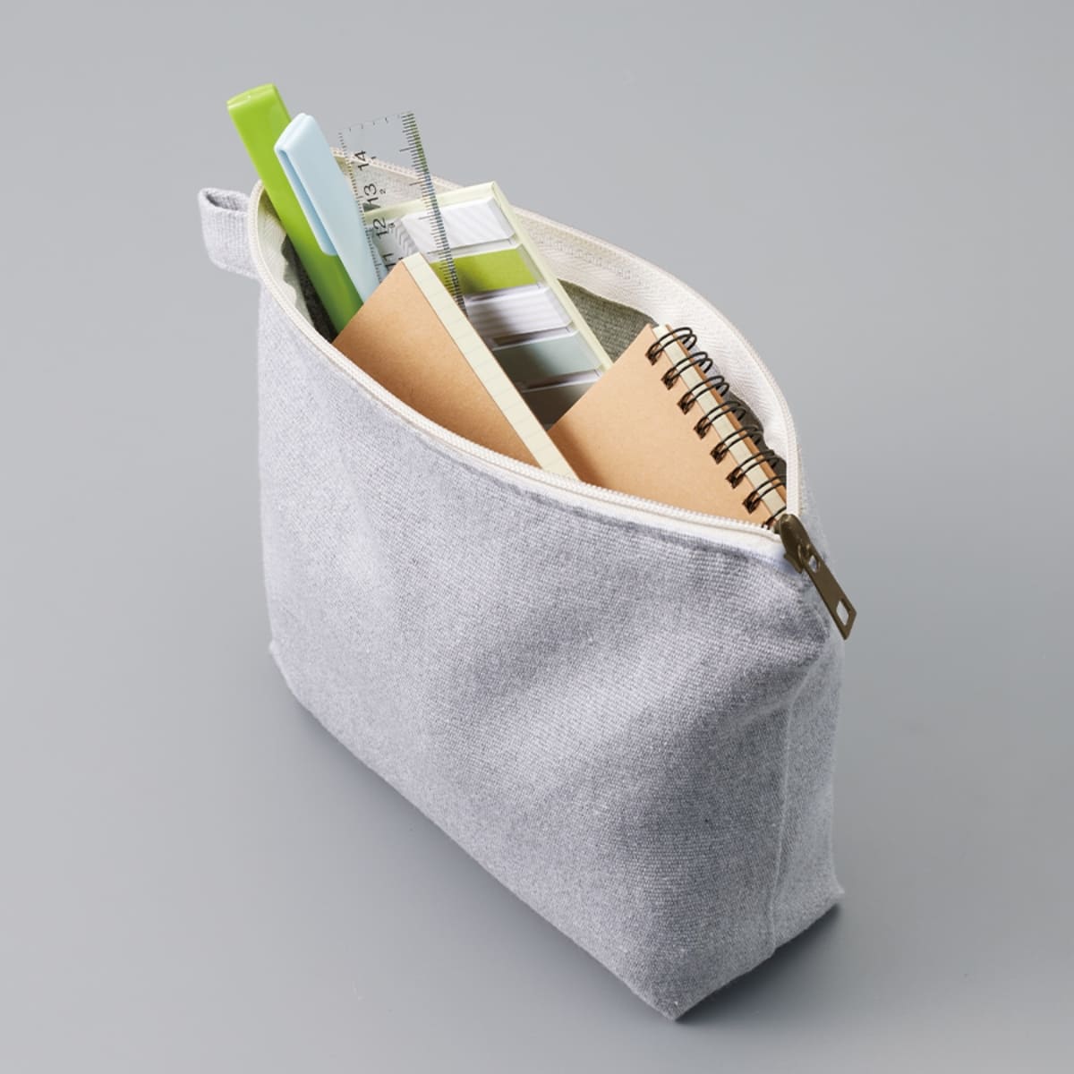 シャンブリック キャンバスデイリーポーチ（M） | ノベルティ(小物) | 1枚 | TR-1192 | ベージュ