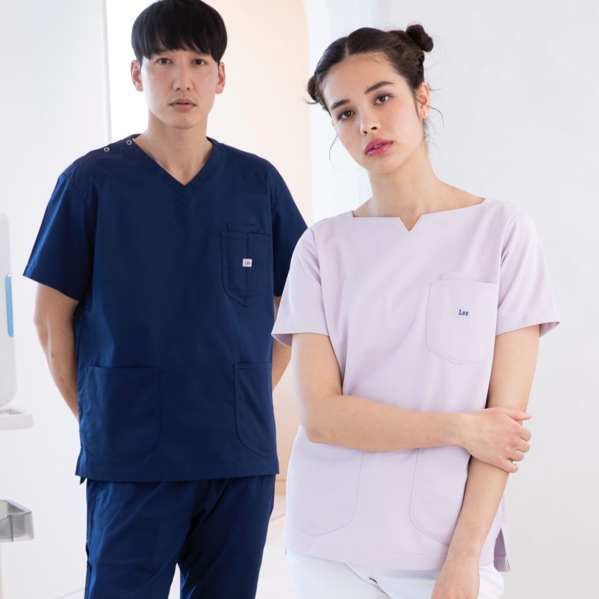 Lee メディカル　レディーススクラブ | メディカルウェア | 1枚 | LMS43001 | ラベンダー